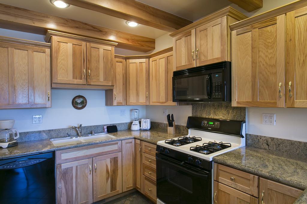 Mammoth Village Properties By 101 Great Escapes Mammoth Lakes Habitación foto